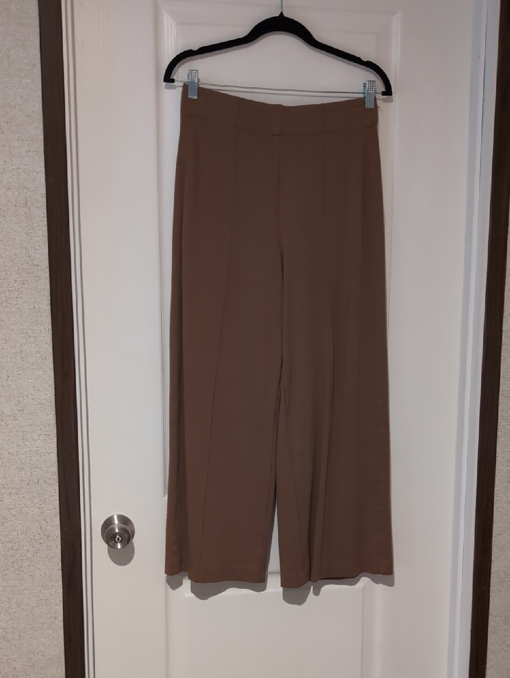 Jones New York Crops, L